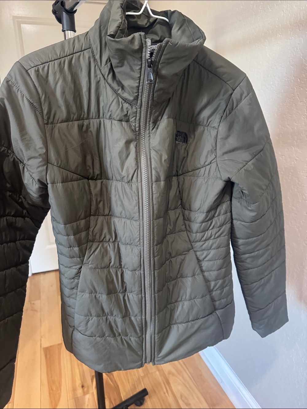The North Face Womens Olive Green Quilted Packable Puffer Jacket